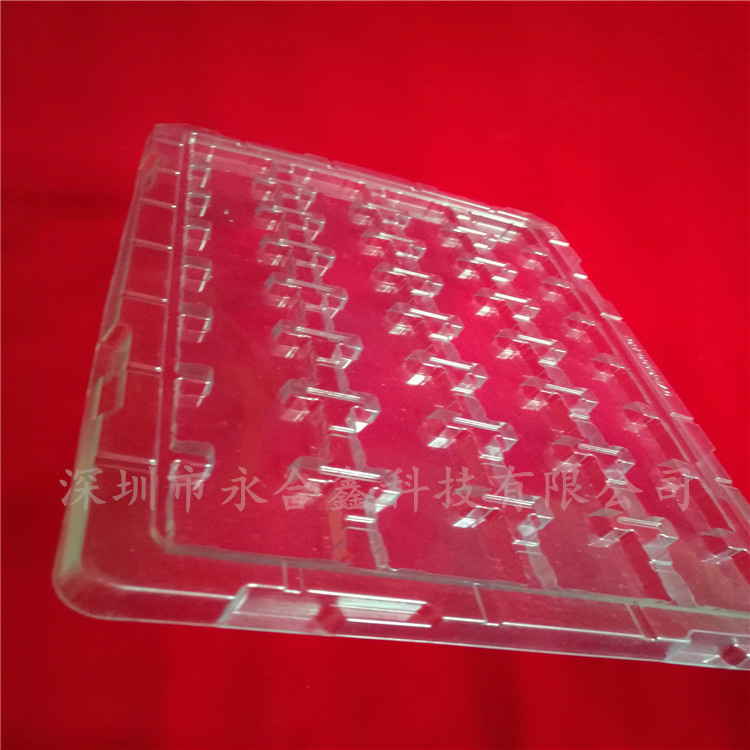 深圳吸塑托盤廠家生產(chǎn)的吸塑托盤材質(zhì)有哪些？